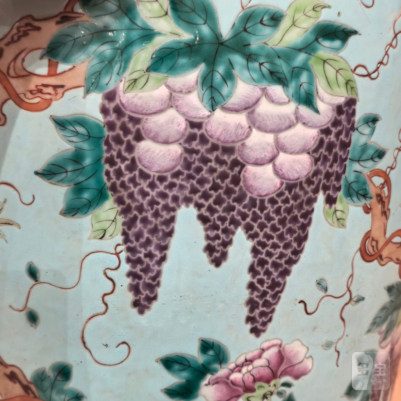 清晚期 松石绿地粉彩紫藤花鸟纹花盆 - 图9